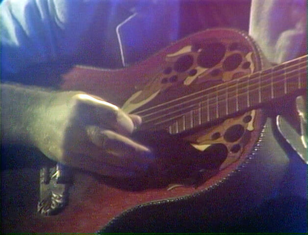 File:Ovation Adamas Acoustic-Electric 1.jpg