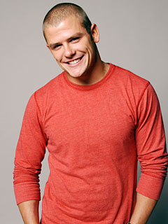 File:Nic R S1 contestant.jpg