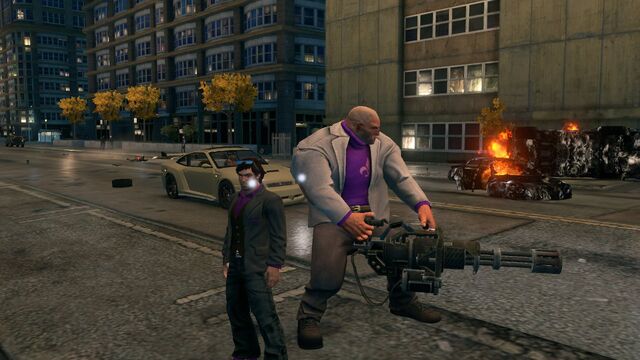 File:Oleg with a Minigun.jpg