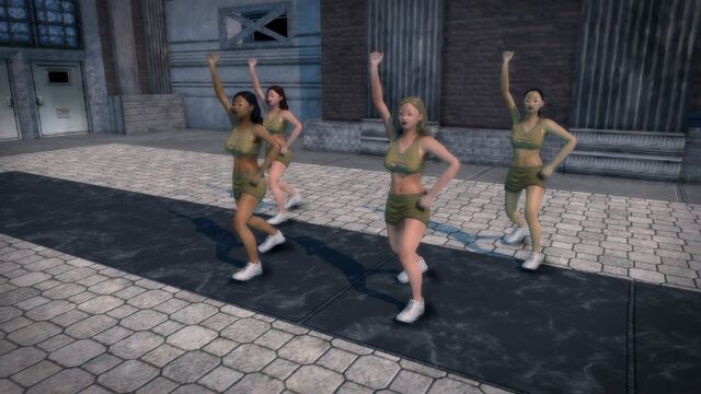 File:Culex Stadium Cheerleaders.jpg