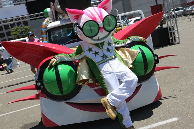 File:Genki Posing.jpg