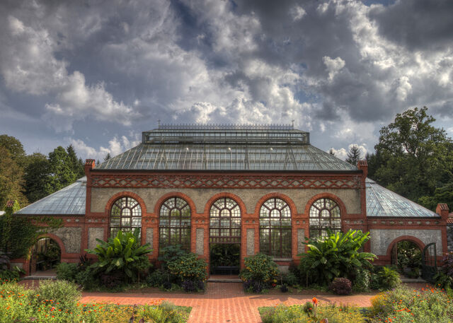 File:Greenhouse.jpg