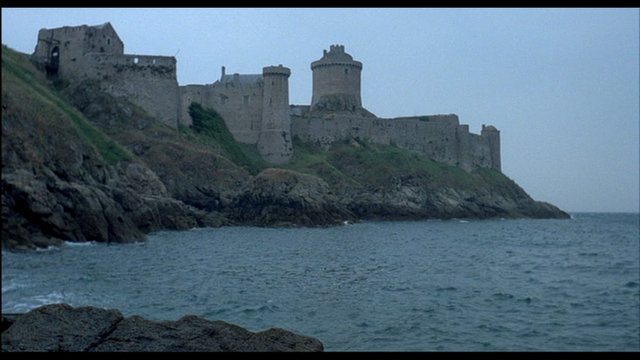 File:Waterborne Mansion.png