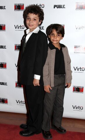 File:Cameron and brother.jpg