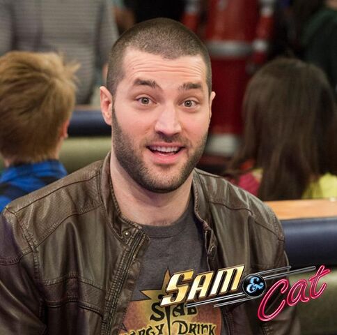 File:Goomer at Bots.jpg