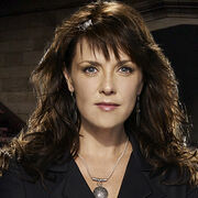 Helen-magnus-amanda-tapping.jpg
