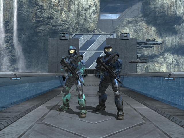 File:Dax and Icky pose.png
