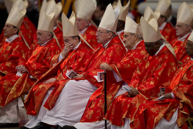 File:Cardinals.jpg