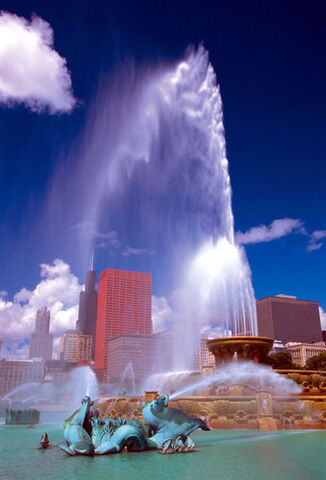File:407px-BuckinghamFountain ChicagoIL.jpg
