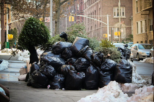File:Garbage pile.jpg