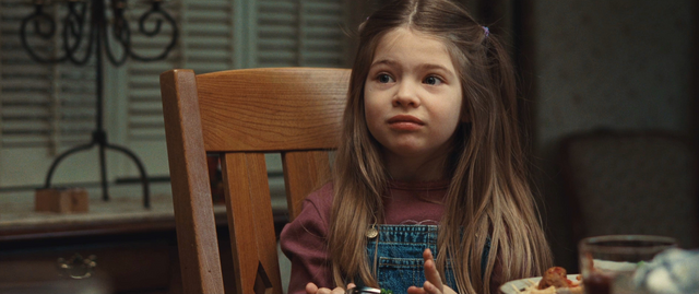 File:Julia Darko.png