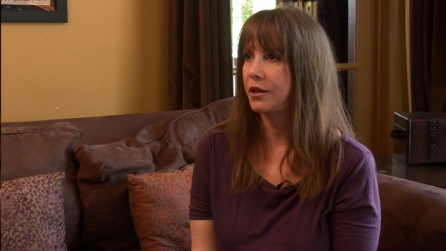 File:Laraine Newman.png