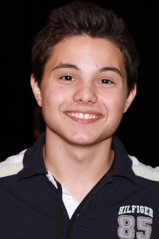 File:Zach Callison January 2015.jpg