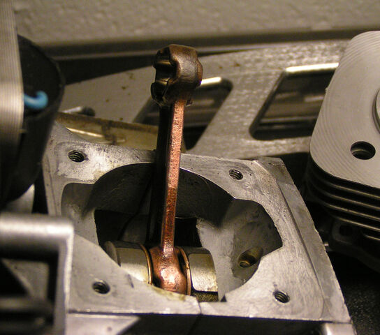 File:Active 50 crank case.jpg