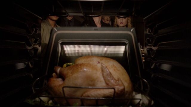 File:Thanksgivingsc847.jpg
