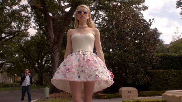 File:Normal ScreamQueens112 1013.jpg
