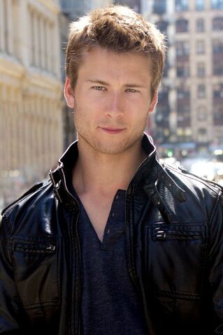 File:Glen-powell-expend.jpg