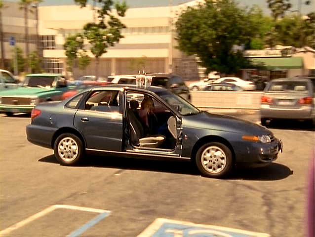File:3x1 Elliots car.png