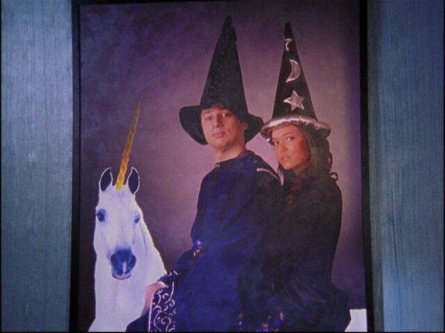 File:5x9JD-Julie-unicorn.jpg