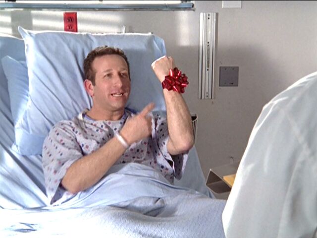 File:6x18-Lloyd and his bow.jpg