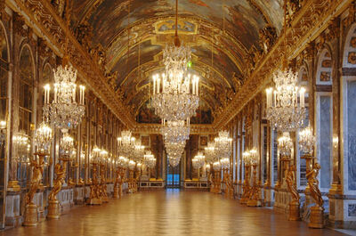 Hall of mirrors1