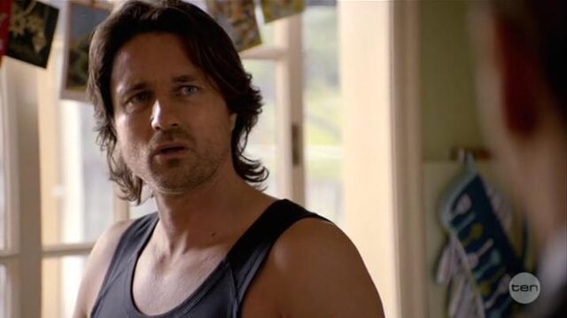 File:Australian Series-1x01-9.jpg