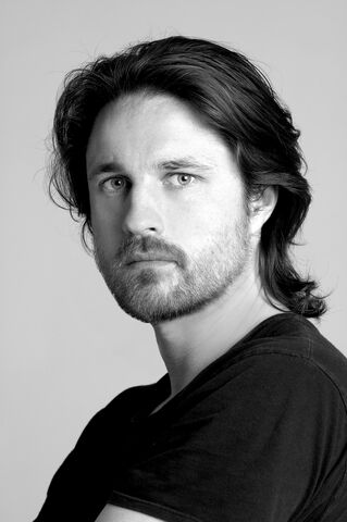 File:Martin Henderson.jpg