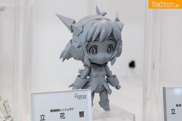 File:Hibiki Merchandise 15.jpg