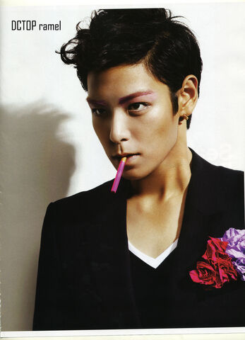 File:-T-O-P-choi-seung-hyun-33334184-1000-1382.jpg