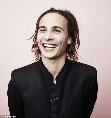 File:FrankDillane.jpg