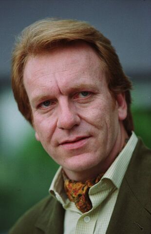 File:CliveWood .jpg