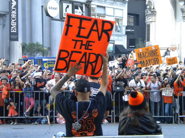 File:GiantsParade33.jpg