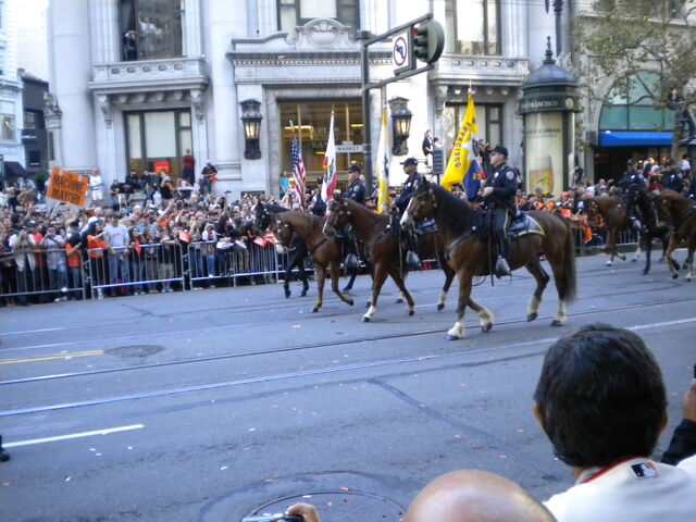 File:GiantsParade11.jpg