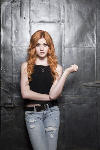 File:Clary S1.jpg