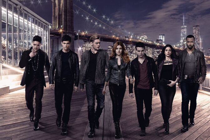 Resultado de imagen para shadowhunters