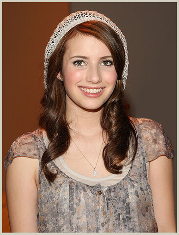 File:Emma-Roberts.jpg
