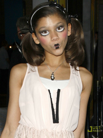 File:Zendaya MGM.png