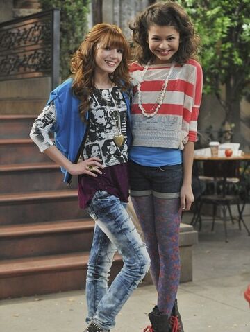 File:Zendaya-model-it-up-01.jpg