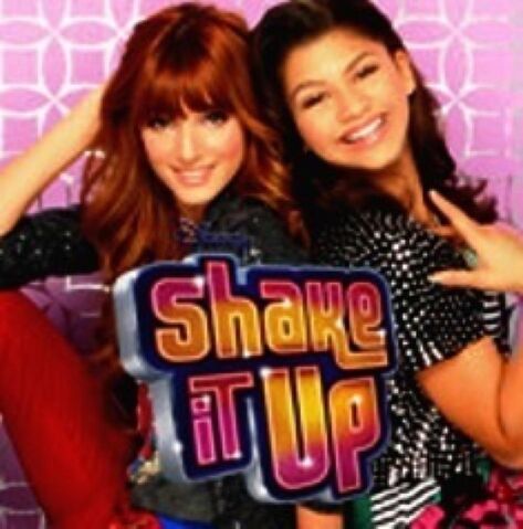 File:Bella Zendaya Art 12.jpg