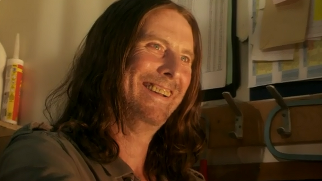 File:S11E1GoldenBleach.png