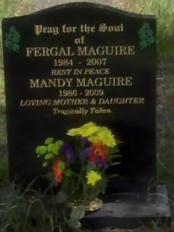 File:MandyFergalGrave.jpg