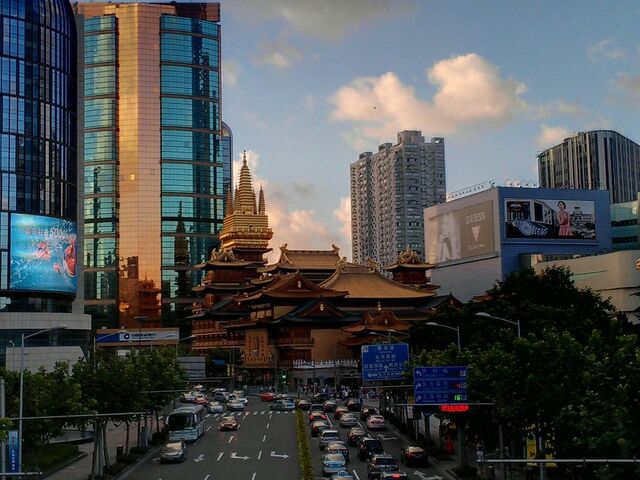 File:Jingan-temple.jpg