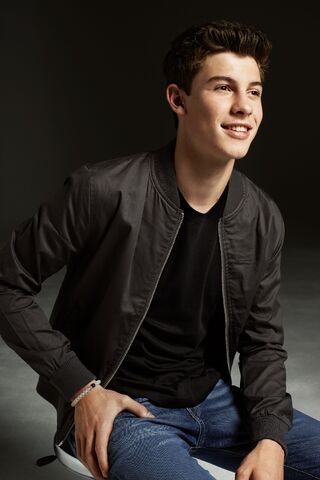 File:2013-Photoshoot4.jpg