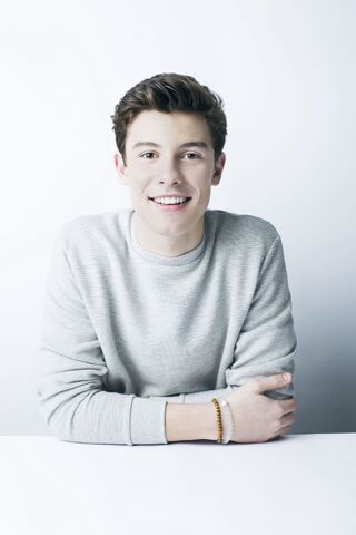 File:2014-Photoshoot-Set-1-4.jpg