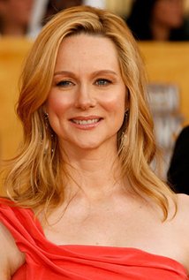 Lauralinney.jpg
