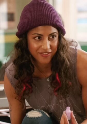 File:Heather Davis Season Two.jpg