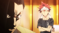 Sōma spots Kinu (anime)