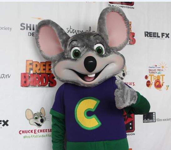 File:Chuck E Costume 7.jpg