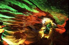LaurelCavernsM