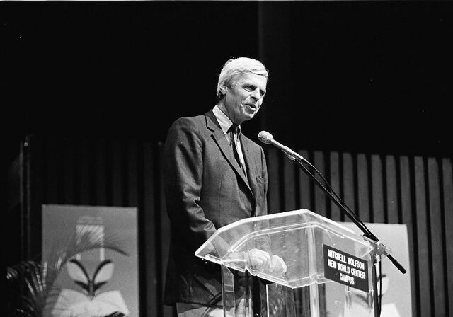 File:George Plimpton, 1987.jpg